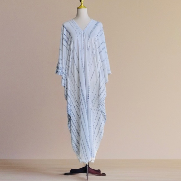 0129 / White purple Shibori Tie Dye Long Kaftan - Picture 1 of 12